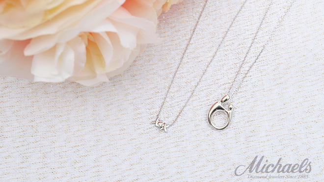 mothers-necklaces-michaelsjewelers-e1522776588828.jpg